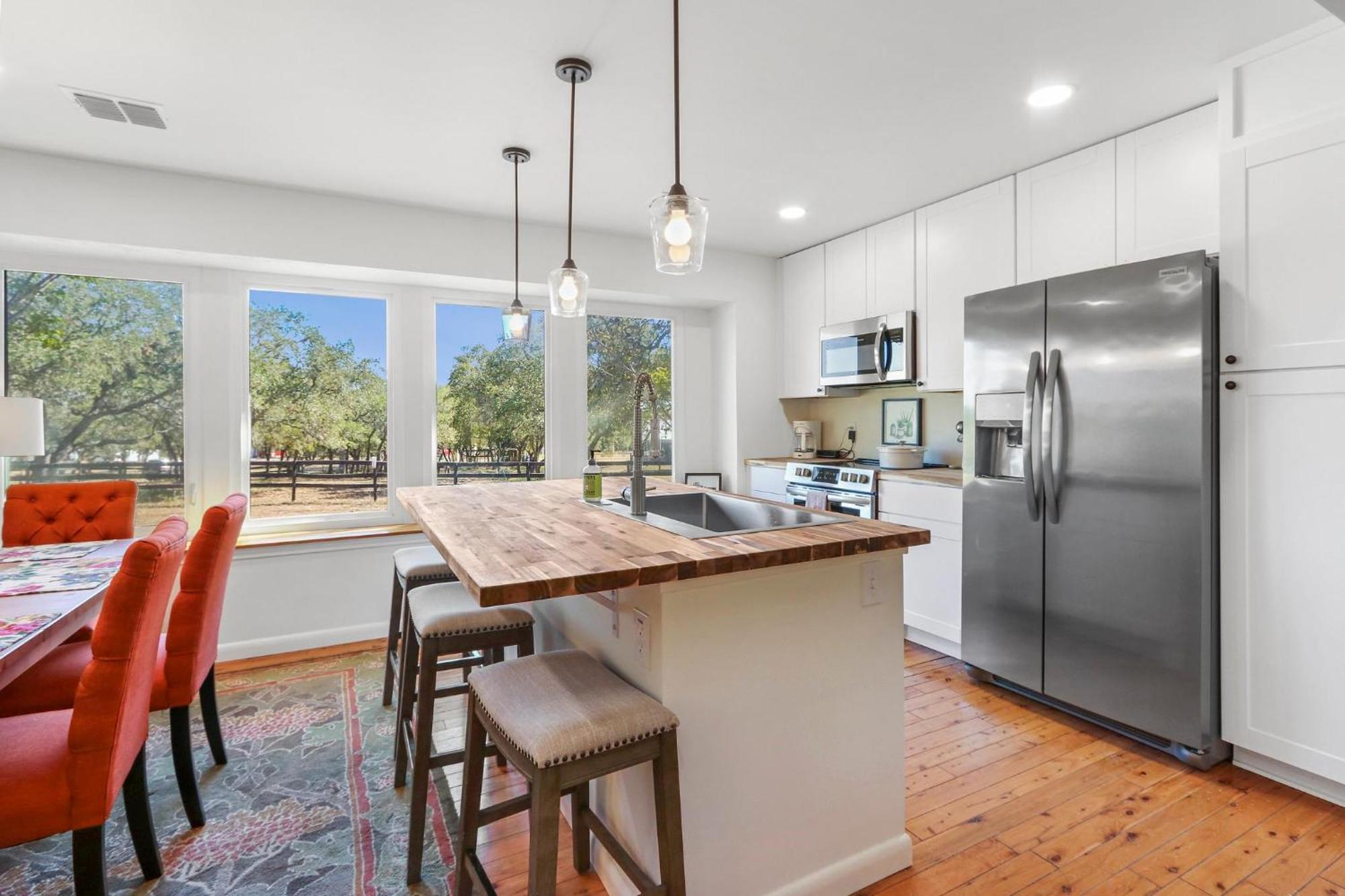 Red Donkey Cottage Wimberley Εξωτερικό φωτογραφία